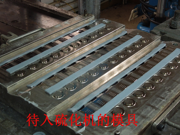 矽膠(jiāo)製品廠家